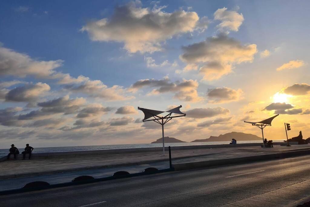 Departamento Cerca Del Malecon Y Zona Dorada Διαμέρισμα Mazatlán Εξωτερικό φωτογραφία