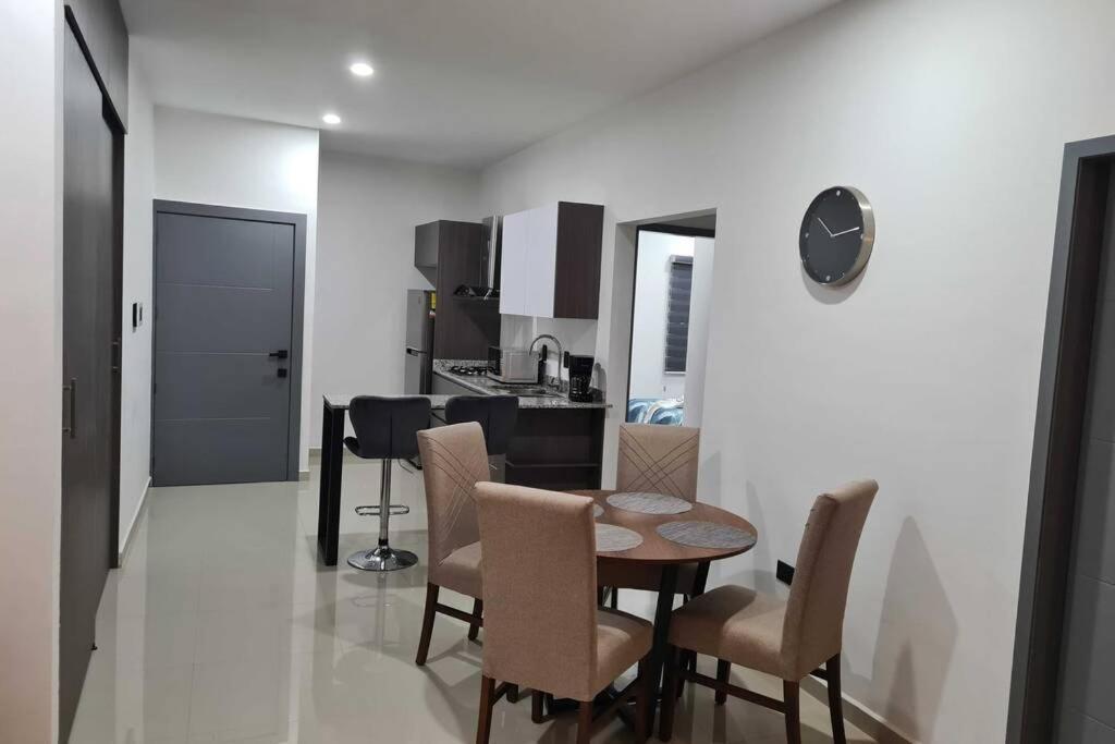 Departamento Cerca Del Malecon Y Zona Dorada Διαμέρισμα Mazatlán Εξωτερικό φωτογραφία